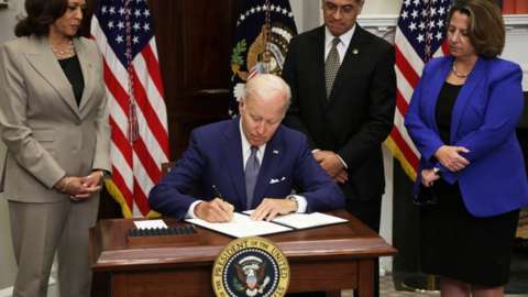 President Biden signs Executive Order on safeguarding abortion access
