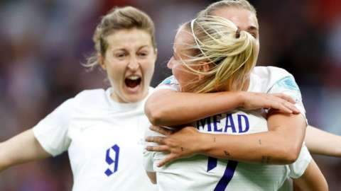 England celebrate beating Austria