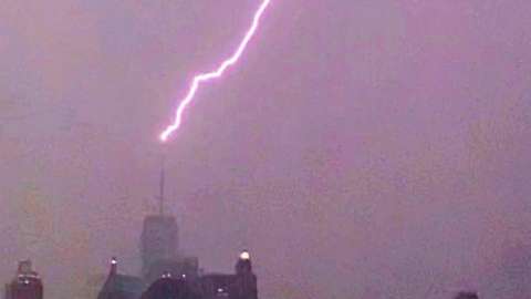 Lightning strike hits One World Trade Center