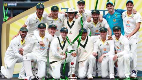 Australia celebrate with the Frank Worrell Trophy