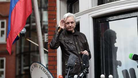 The UK's home secretary has approved the extradition of the WikiLeaks founder to the US.
