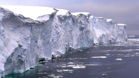 Glacier front