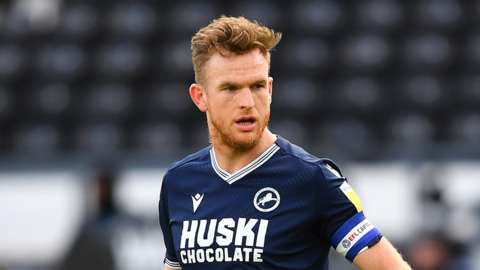 Alex Pearce playing for Millwall in 2021