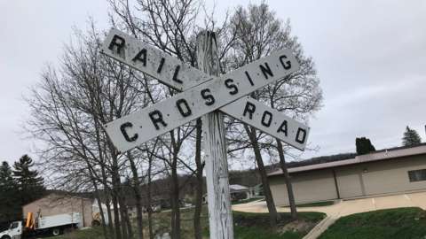 Railroad crossing sign in Decorah