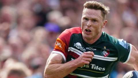 Chris Ashton in action for Leicester Tigers