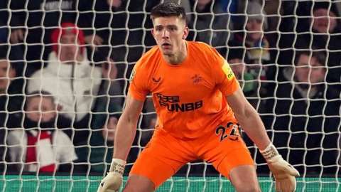 Nick Pope prepares to make a save against Southampton