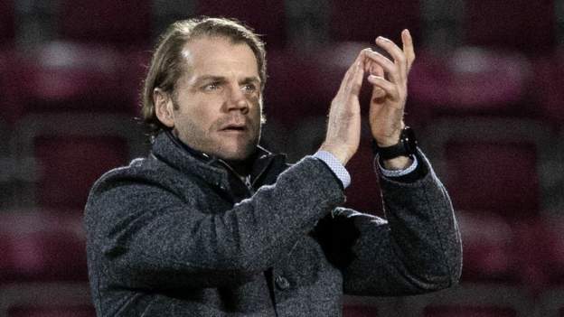 Hearts 4-2 St Mirren: Robbie Neilson wants side to 'make history'