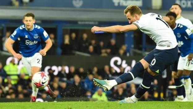 Match of the Day Top 10: Penalty takers