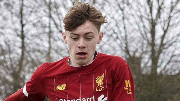 Conor Bradley signs first professional contract with Liverpool - BBC Sport