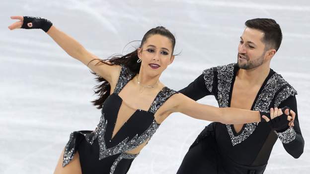 Inspired by Torvill & Dean – GB’s Fear & Gibson on top of ice dancing world