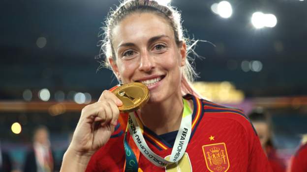 Alexia Putellas: Spain star says women need institutions to show ‘courage and leadership’