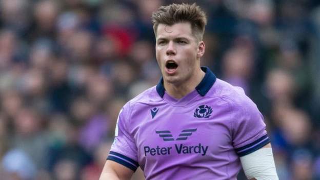<div>Scotland: 'I need to go' - Huw Jones eyes World Cup redemption</div>