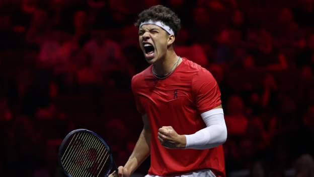 Team World dominate day one of Laver Cup-ZoomTech News