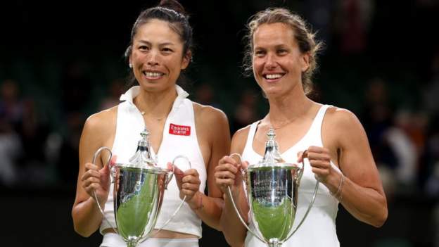 Hsieh & Strycova win second Wimbledon doubles title
