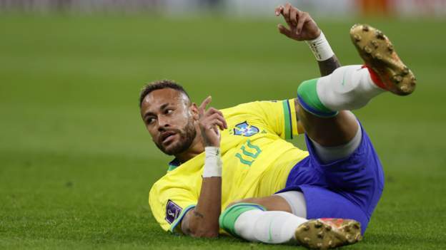 Fouling Neymar has to stop, Brazil boss says