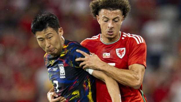 <div>Wales 0-0 South Korea: Friendly draw for Robert Page's men before vital Latvia game</div>