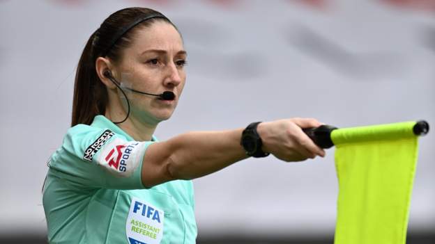 Sian Massey Ellis Assistant Judge Says Var Has Been Steep Learning Curve Sportsbeezer