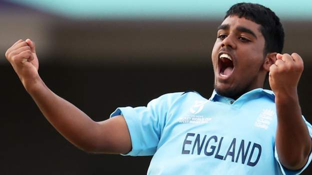 rehan-ahmed-leicestershire-s-england-under-19-all-rounder-signs-long