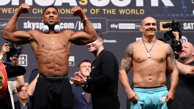 Anthony Joshua v Oleksandr Usyk: Briton 'comes in light' at weigh-in