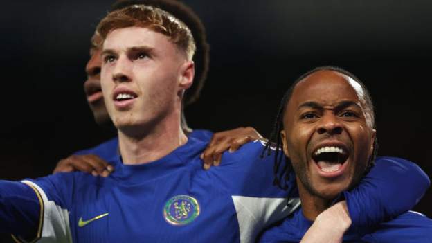 Chelsea 2-0 Sheffield United: Blues overcome dogged Blades at Stamford Bridge