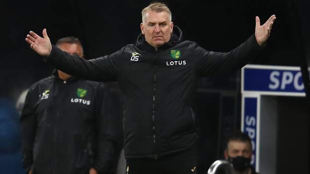 Norwich City 2-1 Everton: Canaries end losing streak to pile more pressure on Rafael Benitez