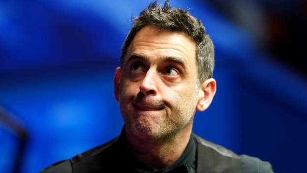 O’Sullivan faces fine over lewd gesture at Worlds