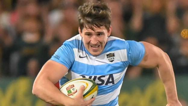 United Rugby Championship: Argentina flanker Tomas Lezana to make Scarlets debut against Leinster