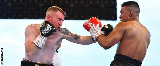 Paddy Barnes and Joel Sanchez