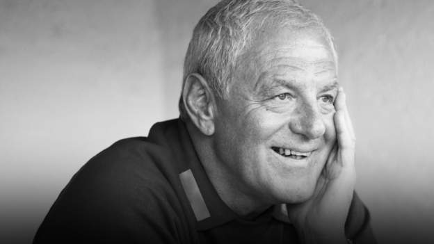 Walter Smith: Former Rangers, Everton and Scotland manager dies at age 73