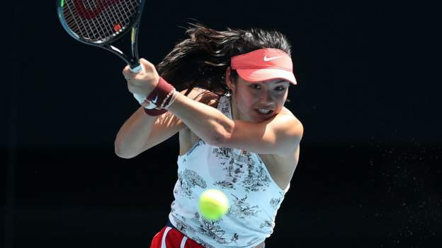 Emma Raducanu withdraws Melbourne Summer Set after Covid-19 isolation