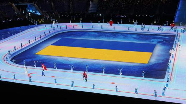 Winter Paralympics: Officials call for peace as Beijing Games officially open