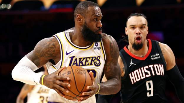 James scores 37 to lead Lakers past Rockets-ZoomTech News