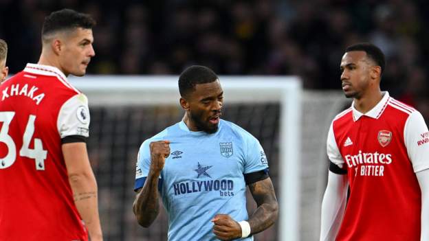 Referee boss Webb calls meeting after VAR mistakes