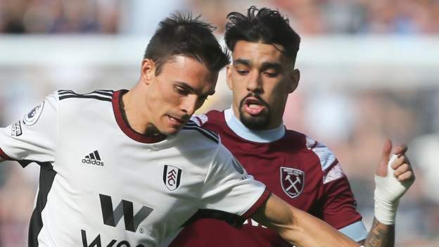Reed own goal gifts West Ham victory at Fulham
