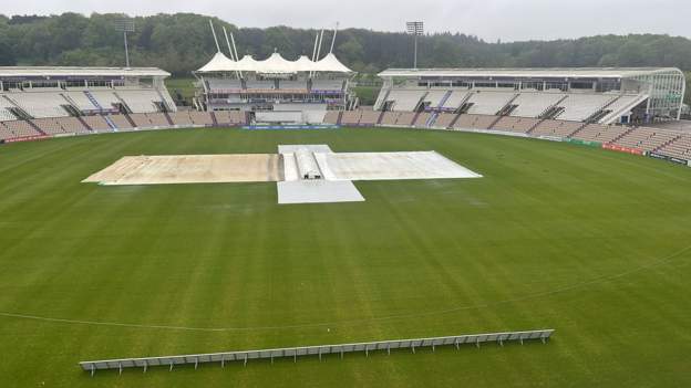 County Championship: Hampshire v Warwickshire rained off on day three