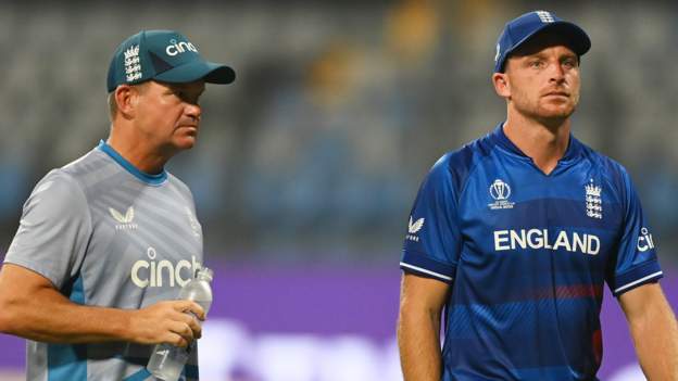 England should stick with Buttler and Mott - Broad