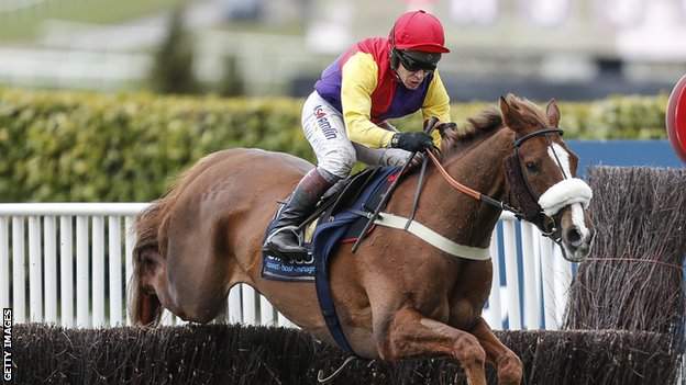 Richard Johnson on Native River in the 2018 Gold Cup