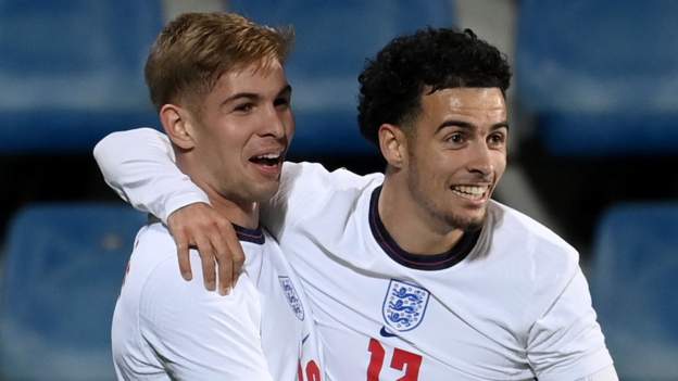Andorra U21 0-1 England U21: Emile Smith Rowe scores winning goal for 10-man vis..