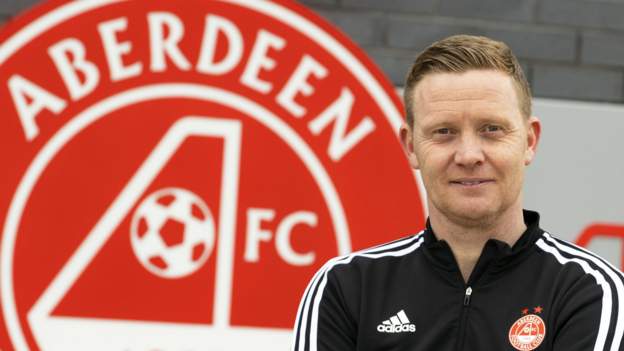 Barry Robson: Aberdeen manager to continue in role after agreeing two ...