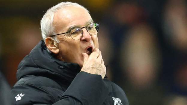 Claudio Ranieri: Watford boss wants players to 'fight' for club after Norwich lo..