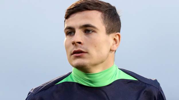 Euro 2020 qualifiers: Uncapped Josh Cullen added to Republic of Ireland squad - BBC Sport