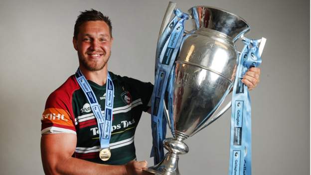 <div>Hanro Liebenberg: Leicester Tigers' new captain on Ellis Genge and 'keeping underdog mentality'</div>