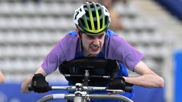 Drysdale and Solaiman start GB Worlds medal charge