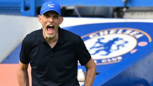 Chelsea: Thomas Tuchel 'unimpressed' by Mike Dean admission