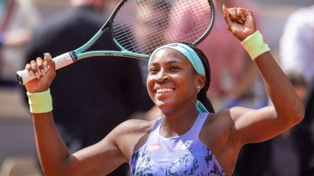 French Open: Teenager Coco Gauff sets up semi-final with Martina Trevisan