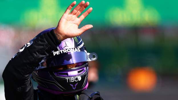 Lewis Hamilton booed after taking pole position for Hungarian Grand Prix