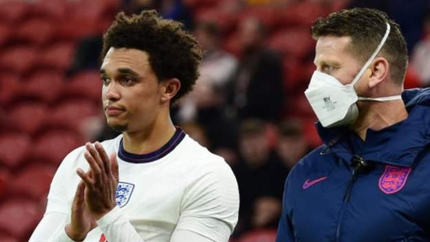 Trent Alexander-Arnold: England right-back ruled out of Euro 2020 - BBC Sport