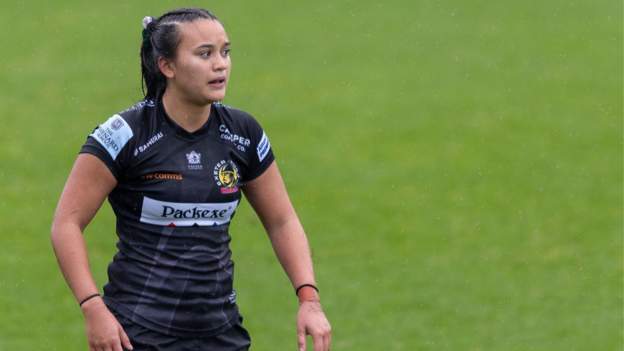 Exeter stay second in Premier 15s with Sharks win
