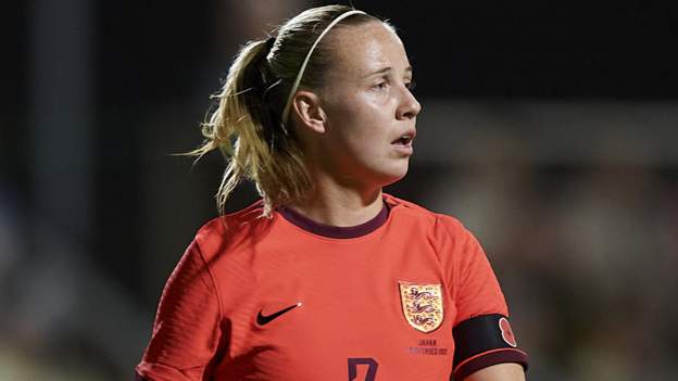 Beth Mead eyes England return against Scotland after ACL injury