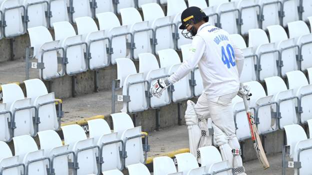 County Championship: Only 14 balls bowled on day three between Durham and Sussex